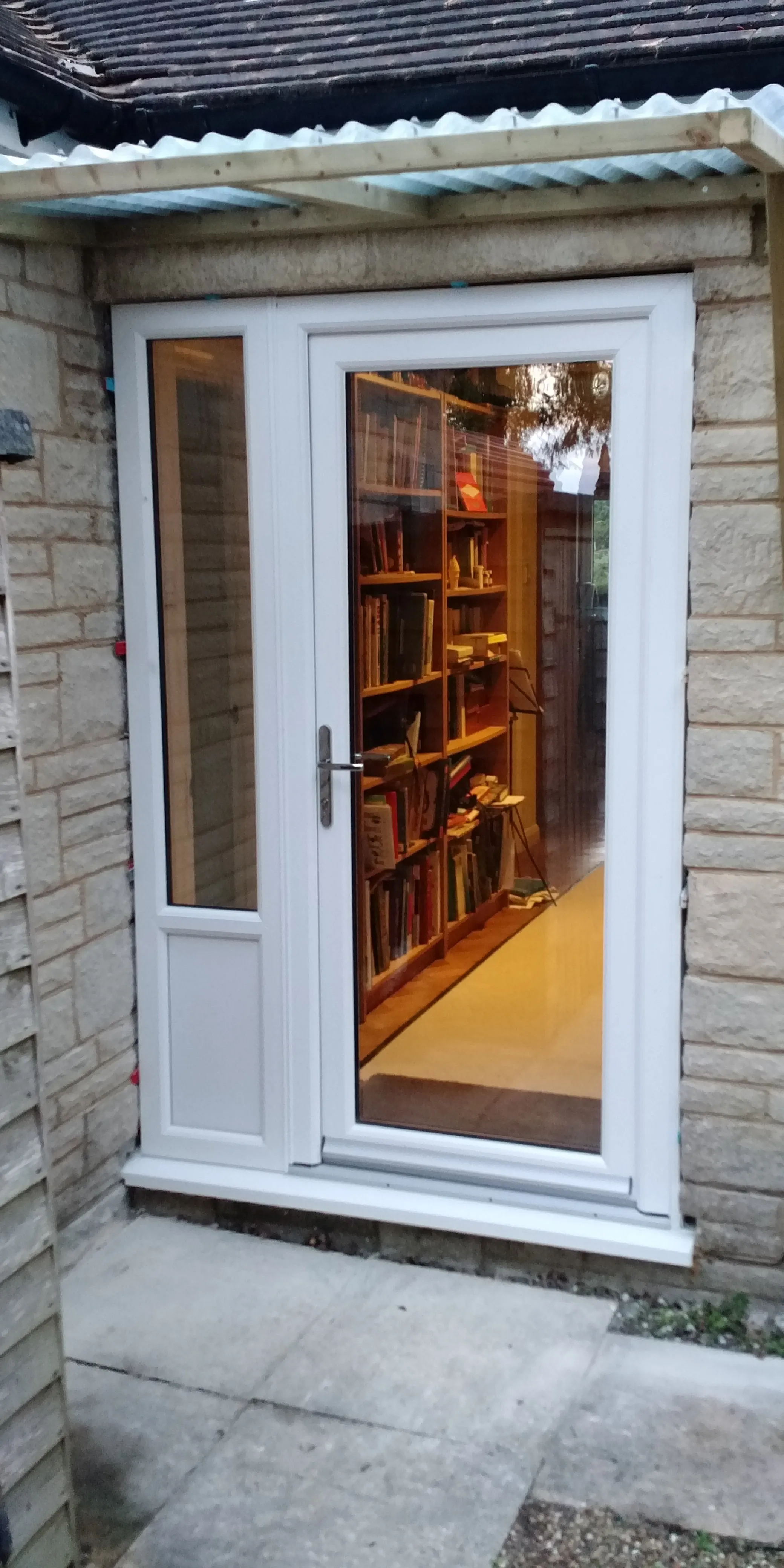 door install: the new door outside