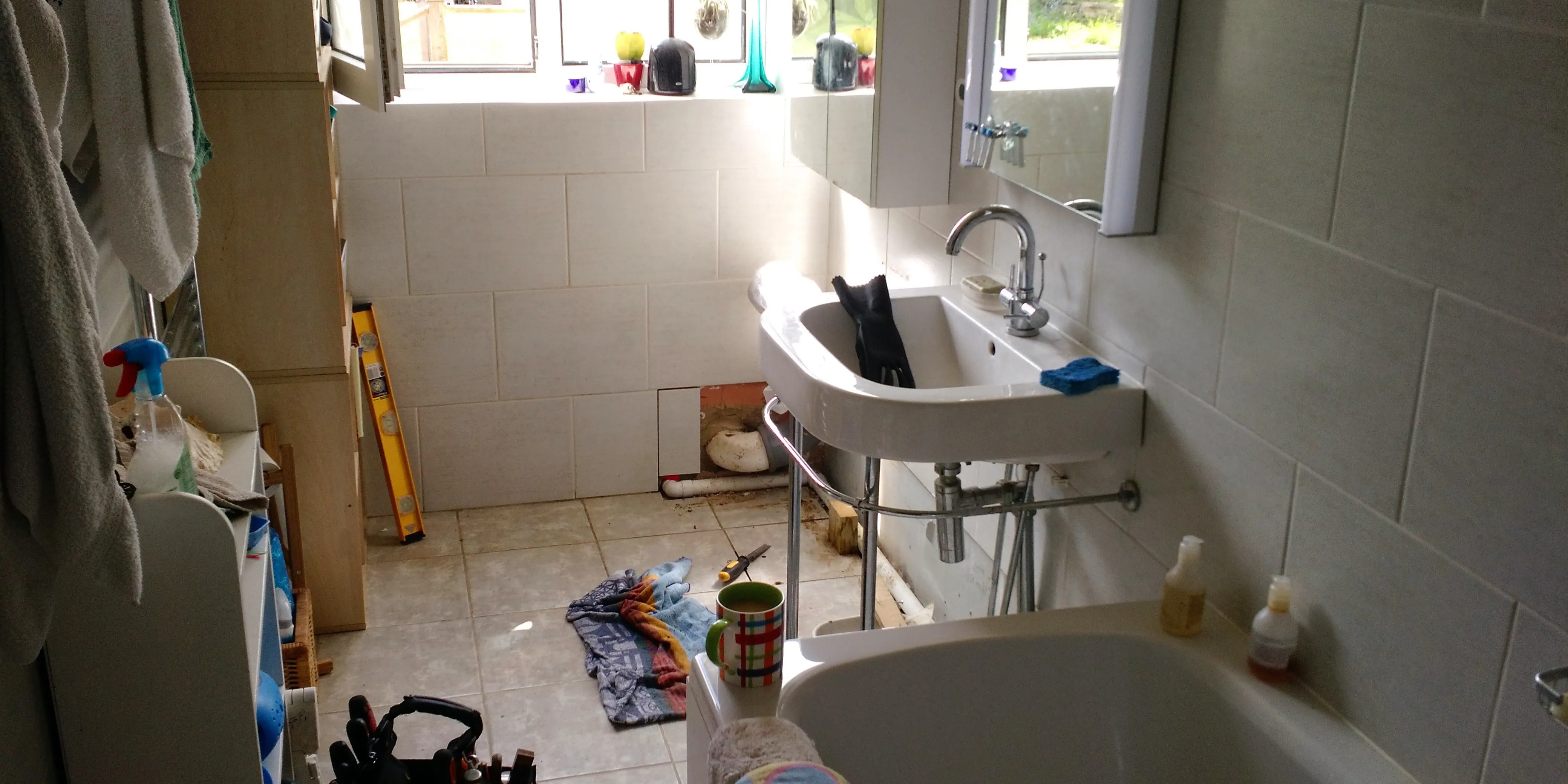 bathroom before & during renovation